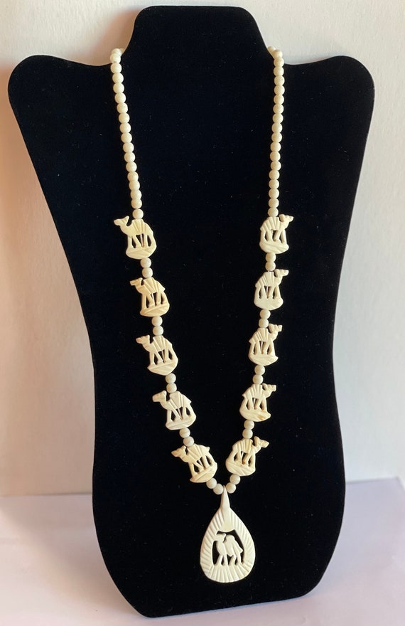 1930's (?) celluloid necklace/ faux ivory necklace