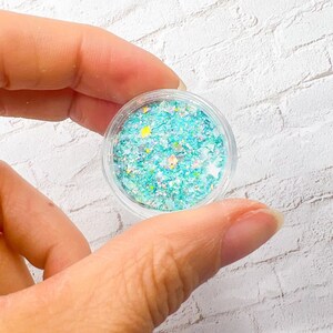 Fifth Spirit Glitter Gel: Turquoise Stardust Elixir, Face & Body Sparkle