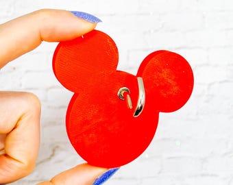 Mouse Cruise Magnet Hook: Personalized Locker & Fridge Decor