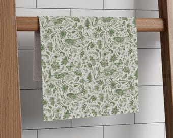 Vintage Rabbit Fingertip Towel | Green Toile | Farmhouse Cottagecore Bath Towel | Botanical Bathroom Decor | Forest Floral Spring Bath Towel