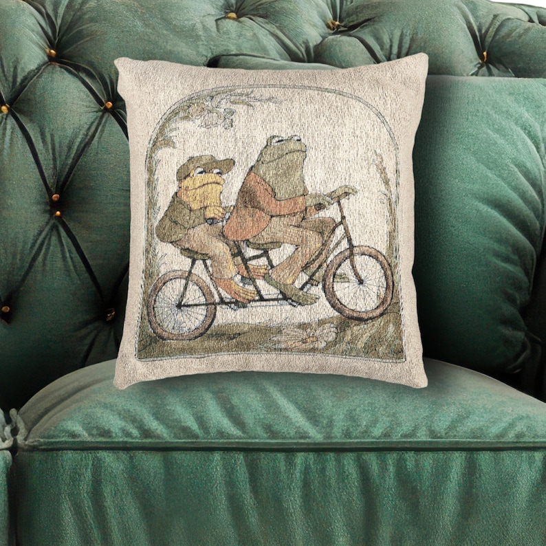 Frog and Toad Woven Pillow Cottagecore Bookish Decor Whimsical Vintage Throw Pillow Nostalgic Gift for Readers Classic Book Lover's Gift image 6