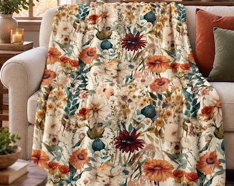 Botanical Wildflower Plush Throw Blanket, Cottagecore Floral Minky Blanket, Vintage Garden Bedding, Whimsical Nature Decor