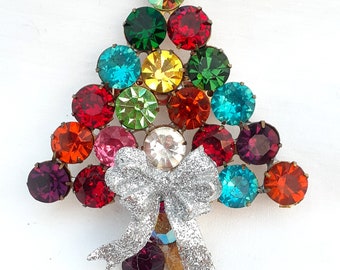 La Heir rhinestones Christmas brooch, vintage