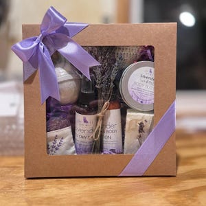 Lavender Spa Gift Set – Birthday Gift  for Women – Relaxation & Self Care Box