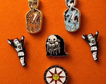 Dark Souls Collectible Enamel Pins | Gravelord Nito, Estus Flask, Solaire of Astora