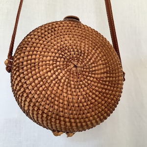 Handgefertigte kleine Rattan Steamed Cane Schulter / Crossbody Bag, Rattan Crossbody Bag, Rattan Schultertasche