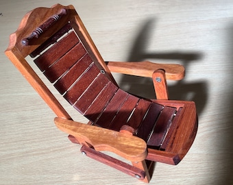 Handmade & Handcrafted Burmese Wooden Figurine Chair