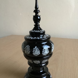 Handmade Burmese Lacquerware Buddhist Offering Bowl