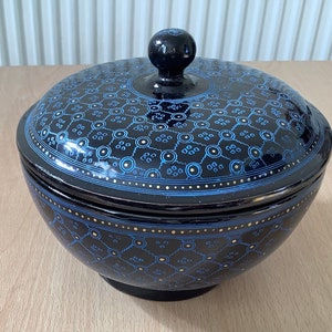 Burmese Handmade Lacquerware With Lidded Bowl, Noodle Bowl, Soup Bowl, Food Bowl
