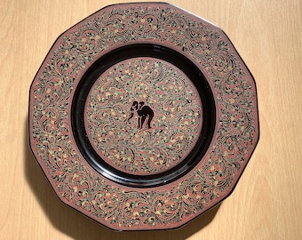 Burmese Lacquered Gold Handmade Food Serving Plate Circle shaped, Elephant design
