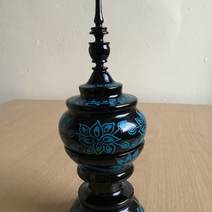 Handmade Burmese Lacquerware Buddhist Offering Bowl