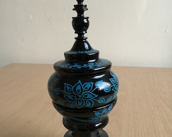 Handmade Burmese Lacquerware Buddhist Offering Bowl