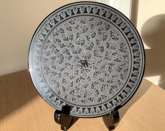 Burmese Lacquered Elephant Pattern Handmade Food Serving Plate Mat Circle Shaped