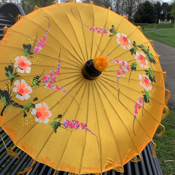 Handgefertigter traditioneller burmesischer Sonnenschirm (Pathein), asiatischer Sonnenschirm