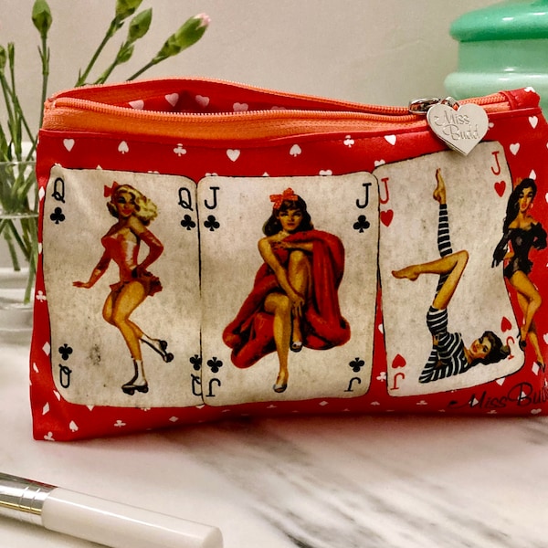 Sac de maquillage en soie Miss Budd Pin Ups en taille bébé rouge