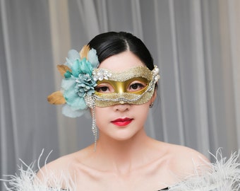 Exaggeration mask, silver flower mask, feather mask, Halloween mask, masquerade party mask, petal mask