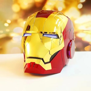 The Iron Man helmet can be worn by real people, and the deformable voice control electric opening and closing Gold Helmet