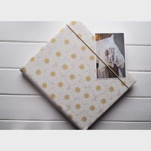 Album fotografico Polaroid in lino con foto ricordo ricamate a margherita, 6x4, regalo per il 1°, 2°, 3°, 5°, 7°, 10° e 40° anniversario, registro dei ricordi autoadesivo