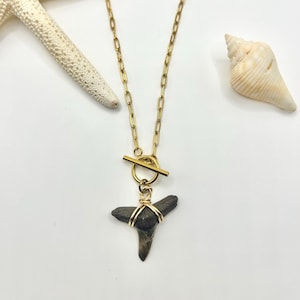Shark Tooth Necklace with Toggle Clasp • Bull Shark Teeth • Beach Necklace • Fossil Jewelry