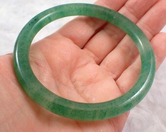 63.4mm Natural Green Strawberry Quartz Bangle Bracelet - Sparkly Green Quartz Crystal - Minor Chip Green Quartz Crystal Bangle #JEWEL#1326