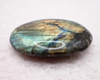 Flashy Natural Labradorite Palm Stone - 73x51x16mm - 3 Inch Oval Palm-stone - Orange Silver Flash Blue Green Smooth Labradorite #PALMS#1268