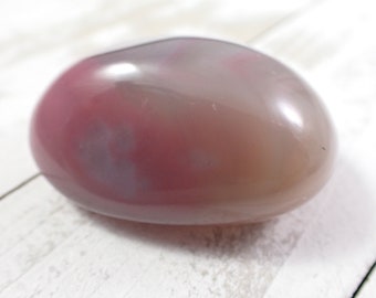 1 Piece Gray Purple Agate Crystal Palm Stone - Rounded Smooth Gallet - Small 49x35x25mm Dyed Crystal Palm - Gray Agate Crystal #PALMS#1137
