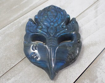 Blue Flash Labradorite Masquerade Mask - Gray Blue Crystal Carving - Flashy Face Mask Crystal - 3.75 Inch Blue Labradorite Mask #CRVNG#1750