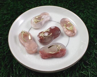 One Adorable Natural Flower Agate Carving - Pink Gold Flip Flop Shoe Crystal - Gold Metal - 1.25 Inch Small Mini Flower Agate #MINIS#1069