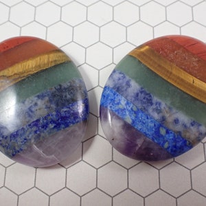 1 pezzo di pietra di preoccupazione per i chakra in cristallo naturale - rosso blu verde ovale - pietra di preoccupazione liscia e lucidata - lapislazzuli avventurina #CRVNG#1000
