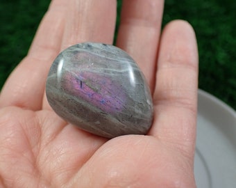 Natural Purple Flashy Labradorite Tumble - Small Labradorite Silver Purple Flash Stone - 1.25 Inch Tumble Purple Labradorite #TUMBL#1051