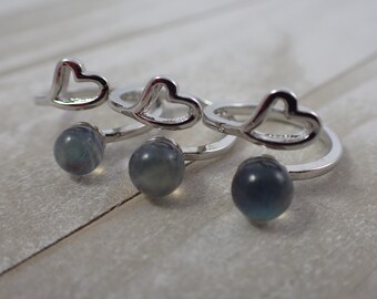 1 Piece Adjustable Labradorite Crystal Heart Ring - Silver Band Heart Outline Ring - Mini Sphere Natural Labradorite Crystal #RINGS#1043