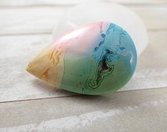 Cabochons