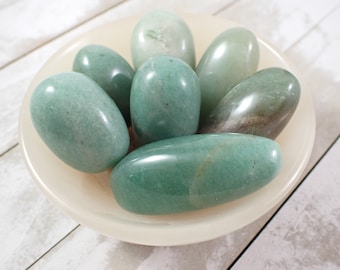 1 Piece Natural Green Aventurine Crystal Tumble - Large Oval Smooth Tumbled Stone - Green Aventurine Crystal Tumbles #TUMBL#1014