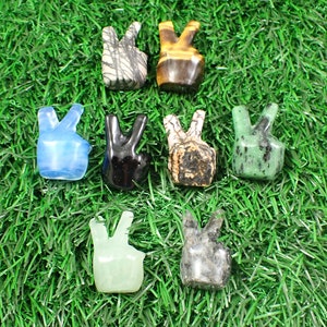 1 Peace Sign Fingers Crystal Carving - Mini Peace Fingers - Green Black Pink Peace Signs - 1.25 Inch Mini Peace Sign Stands Up #MINIS#1070