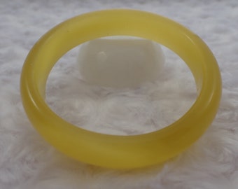 60.7mm Shiny Yellow Cats Eye Crystal Bangle Bracelet - Smooth Polish Finish Flat Inside - Bangle Bracelet Yellow Cat Eye Crystal #JEWEL#1160