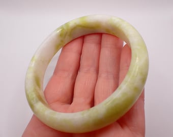 60.9mm Yellow Green Jade Crystal Bangle Bracelet - Smooth Polished Bangle - Natural Yellow White Crystal - No Chips Nice Bangle #JEWEL#1785