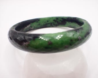 59.3mm Faceted Ruby in Zoisite Crystal Bangle Bracelet - Green Ruby Black Purple - UV Reactive Natural Bangle Ruby Zoisite #JEWEL#1809