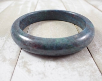 58.3mm Gorgeous Natural Ruby in Kyanite Crystal Bangle Bracelet - UV Reactive Smooth Finish Flat Inside - Blue Green Ruby Bangle #JEWEL#1250
