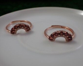 1 Piece Adjustable Natural Garnet Crystal Rainbow Ring - Thin Rose Gold Adjustable Band - 7 Small Garnet Crystals - Clear Quartz RINGS#1064