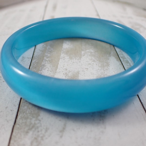 61.4mm Shiny Aqua Blue Cats Eye Crystal Bangle Bracelet - Smooth Finish Flat Inside Bangle Bracelet - Turquoise Cat Eye Crystal #JEWEL#1184