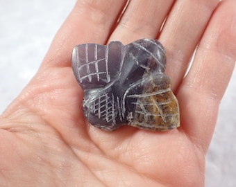 Gorgeous Grape Agate Crystal Bee - Purple White Handmade Carving - 1.5 Inch Purple Gold White Insect - Carved Purple Bee Insect #ANMLS#1015