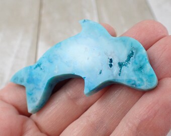 Bright Blue Druzy Agate Crystal Dolphin Carving - Blue Smooth Dolphin Crystal - 2.5 Inch Crystal Fish - Sparkly Dyed Dolphin #ANMLS#1042