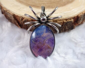 1 Piece Dyed Palm Root Crab Crystal Pendant - Silver Metal - 40x30x9mm Palm Root Oval Cabochon - Silver Blue Purple Crab #PNDNT#1113