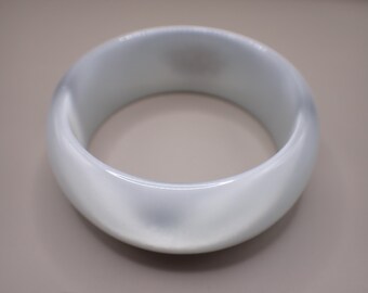59.3mm Shiny White-Gray Cats Eye Crystal Bangle Bracelet - Smooth Polish Finish Flat Inside - Thick Cuff Bangle Bracelet Cat Eye #JEWEL#1796