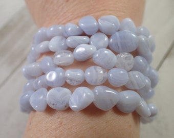 One Blue Lace Agate Crystal Bracelet - 8mm Smooth Rounded Nugget Beads - Light Blue White Banding - Natural Blue Bead Bracelet - #BRCLT#1004
