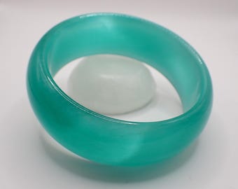 62.7mm Chunky Cuff Seafoam Green-Blue Cats Eye Crystal Bangle Bracelet - Shiny Smooth Finish Flat Inside - Bangle Bracelet Teal #JEWEL#1795