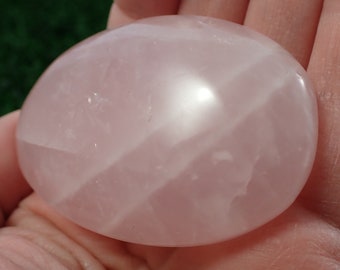 1 Piece Natural Rose Quartz Flashy Crystal Palm Stone - Smooth Palm 58x40x20mm - Pink Flashy Rose Quartz - Oval Palm Crystal #PALMS#1146