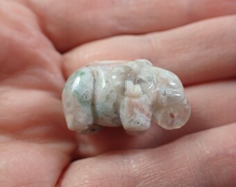 1 Piece Natural Flower Agate Crystal Elephant Carving - Pink Green White Flower Elephant - Standing Elephant Figurine - 1 Inch #MINIS#1075