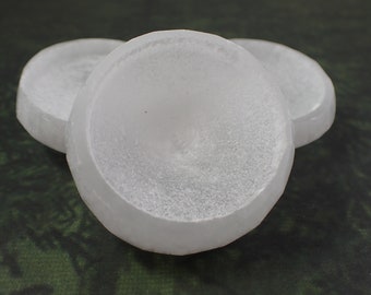 1 Piece Small White Selenite Crystal Bowl - Faceted Polished Natural Crystal Bowl - Tiny Round Charging Bowl - Selenite Crystal #BOWLS#1034
