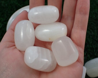 1 Piece White Calcite Crystal Tumbled Stones - Rounded Smooth Cube Like Tumbles - White Calcite Crystal Tumbles - 20x35x15mm #TUMBL#1039